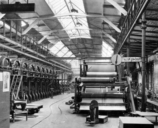 A little about the history of the emergence of cardboard boxes