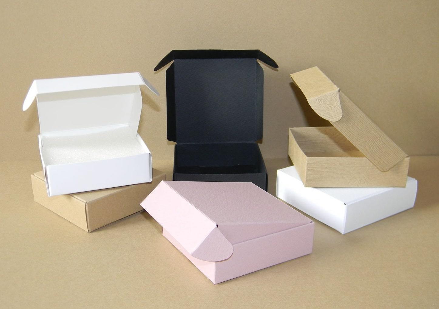 Standard and off-standard cardboard boxes in Kiev